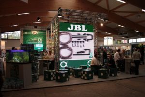 LED Wand in neuem Format_JBL Messestand